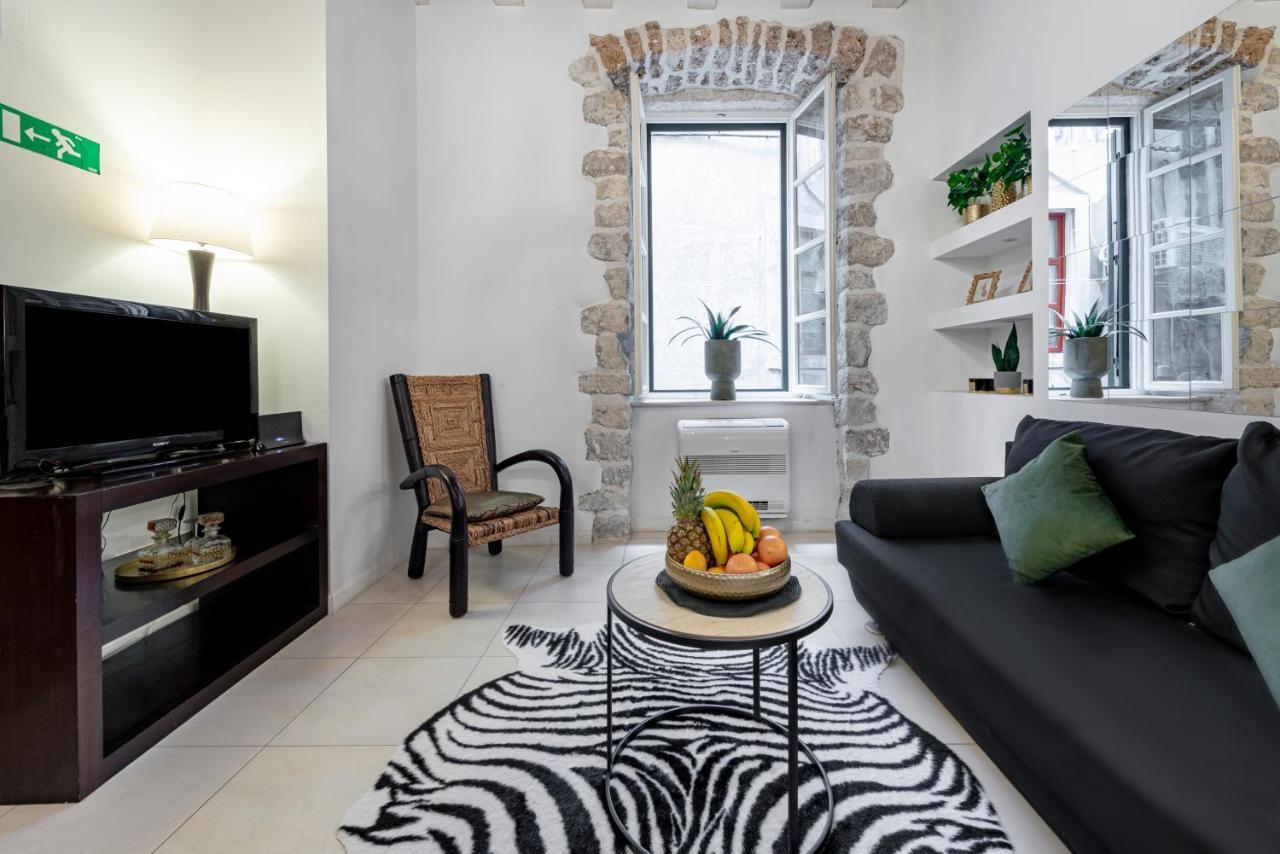 Niko, Apartament *