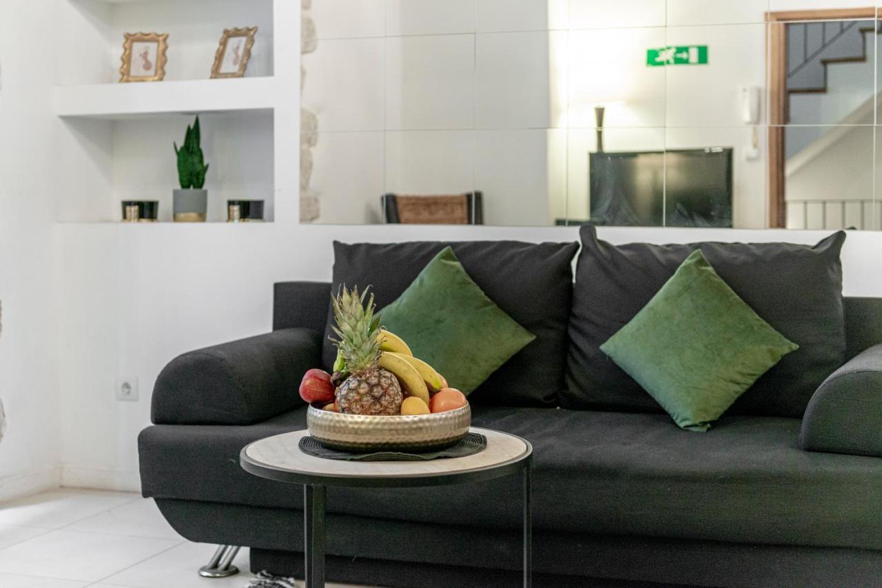 Niko, Apartament